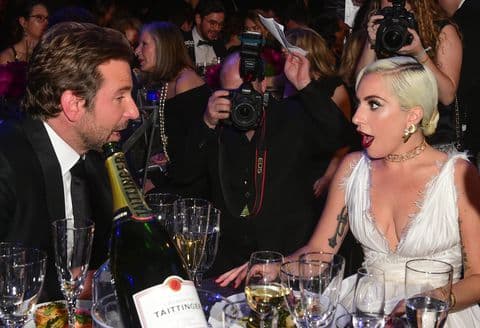 Los memes tenían la razón; Bradley Cooper y su esposa se separan