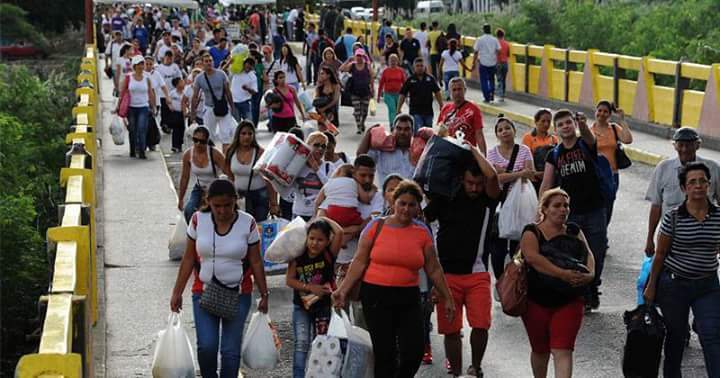 Venezolanos deberán presentar visa para entrar a Perú