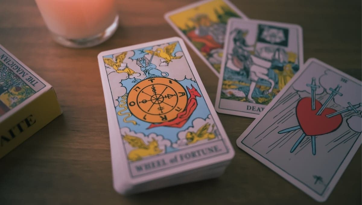 Horóscopo gitano de HOY 26 de julio: 3 signos que tendrán suerte extra en el amor