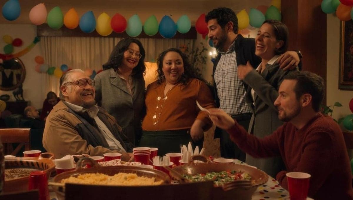 ‘El precio de educarlos’: una divertida película sobre las familias mexicanas y los nidos vacíos