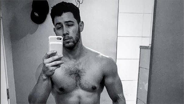 ¿Filtran ‘pack’ de Nick Jonas?