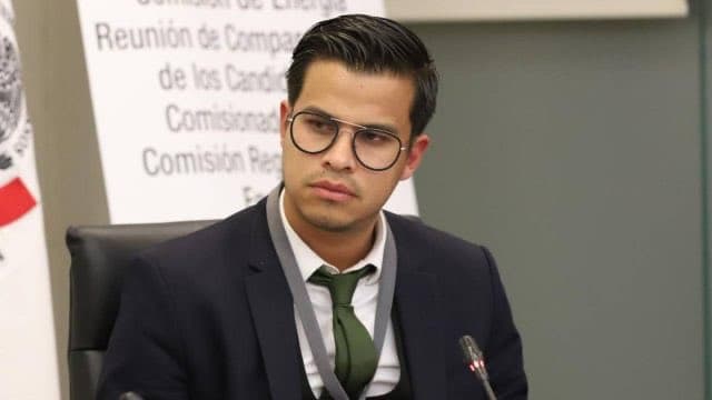 Critican en redes a Ángel Carrizales como nuevo director del ASEA