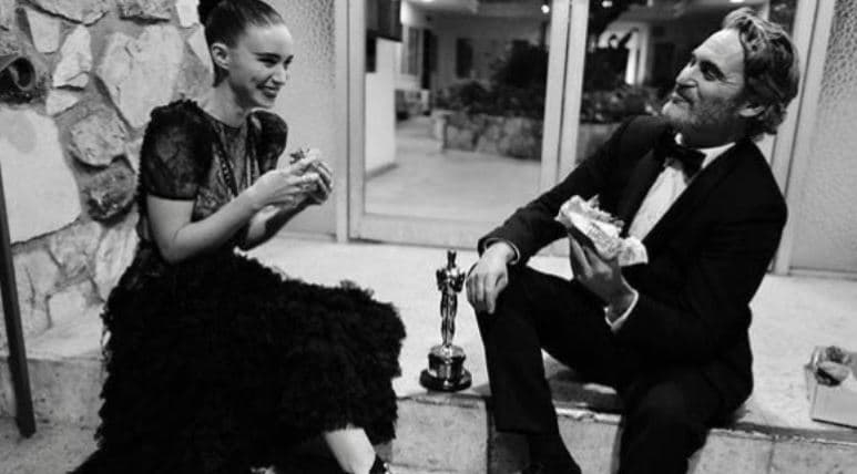 La foto de Joaquin Phoenix y Rooney Mara que conquistó los Oscars