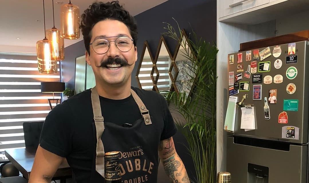 Exhiben al comediante Mau Nieto por conductas misóginas