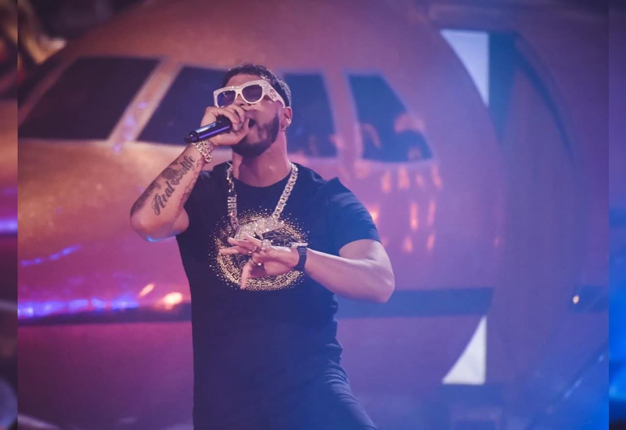 Dónde y a qué hora ver los Premios lo Nuestro en vivo