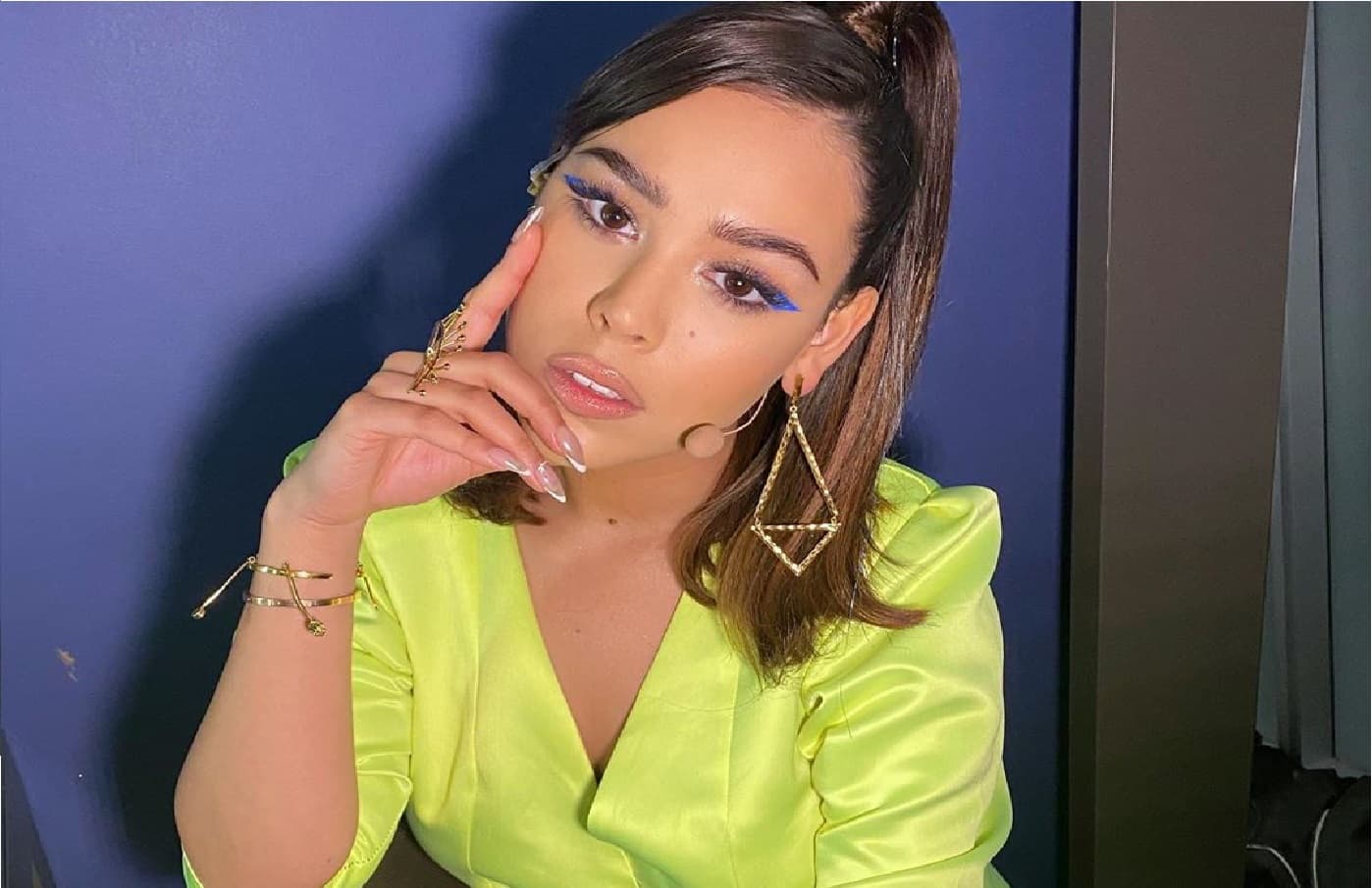 El look de Danna Paola se roba las miradas en la final de La Academia