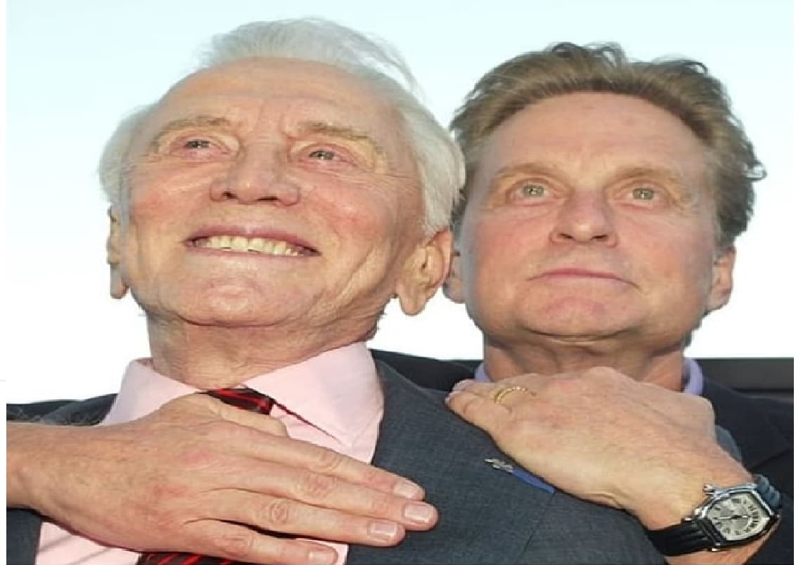Kirk Douglas no dejó herencia, donó su fortuna a la caridad