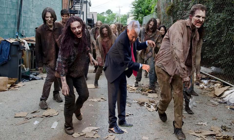 AMLO con pala se convierte en meme viral; este es su origen