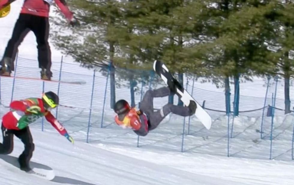 <div>Sufre fractura en cuello pero termina competición en Olímpicos de Invierno</div>