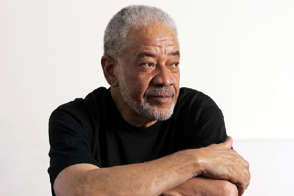 Quién es Bill Withers, la leyenda que falleció a los 81 años