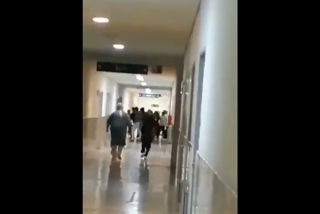 Golpean a personal del IMSS tras fallecimiento de persona por coronavirus