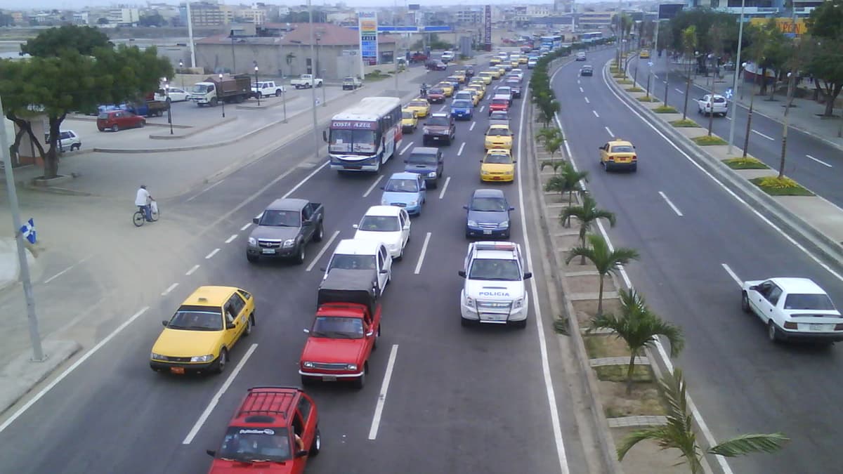 Así aplica el Hoy No Circula para mañana miércoles 15 de abril