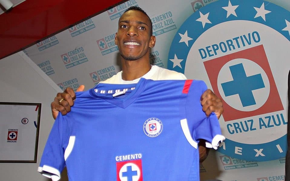 Trollean a Cruz Azul por subir foto editada ‘olvidando su pasado’