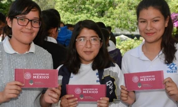Becas para primaria y secundaria que puedes solicitar este 2020