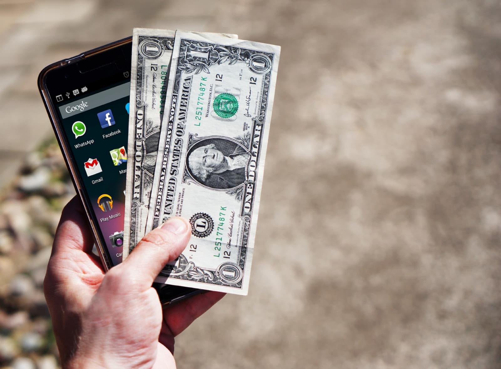 Precio del DÓLAR HOY 9 de julio; ¿cuánto esta en bancos?