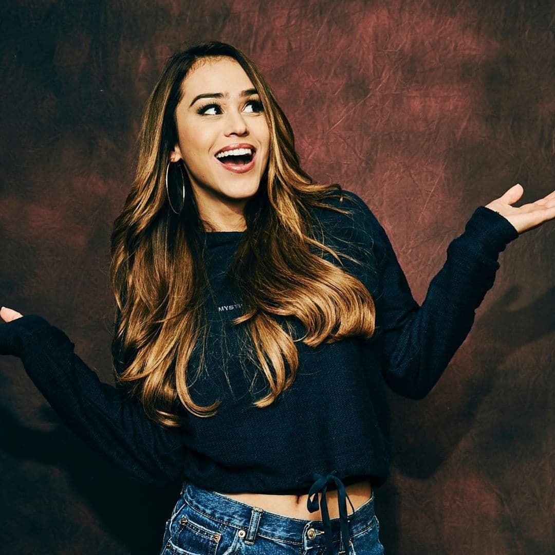 Yanet García se convierte en Health Coach, estudiará en escuela de NY