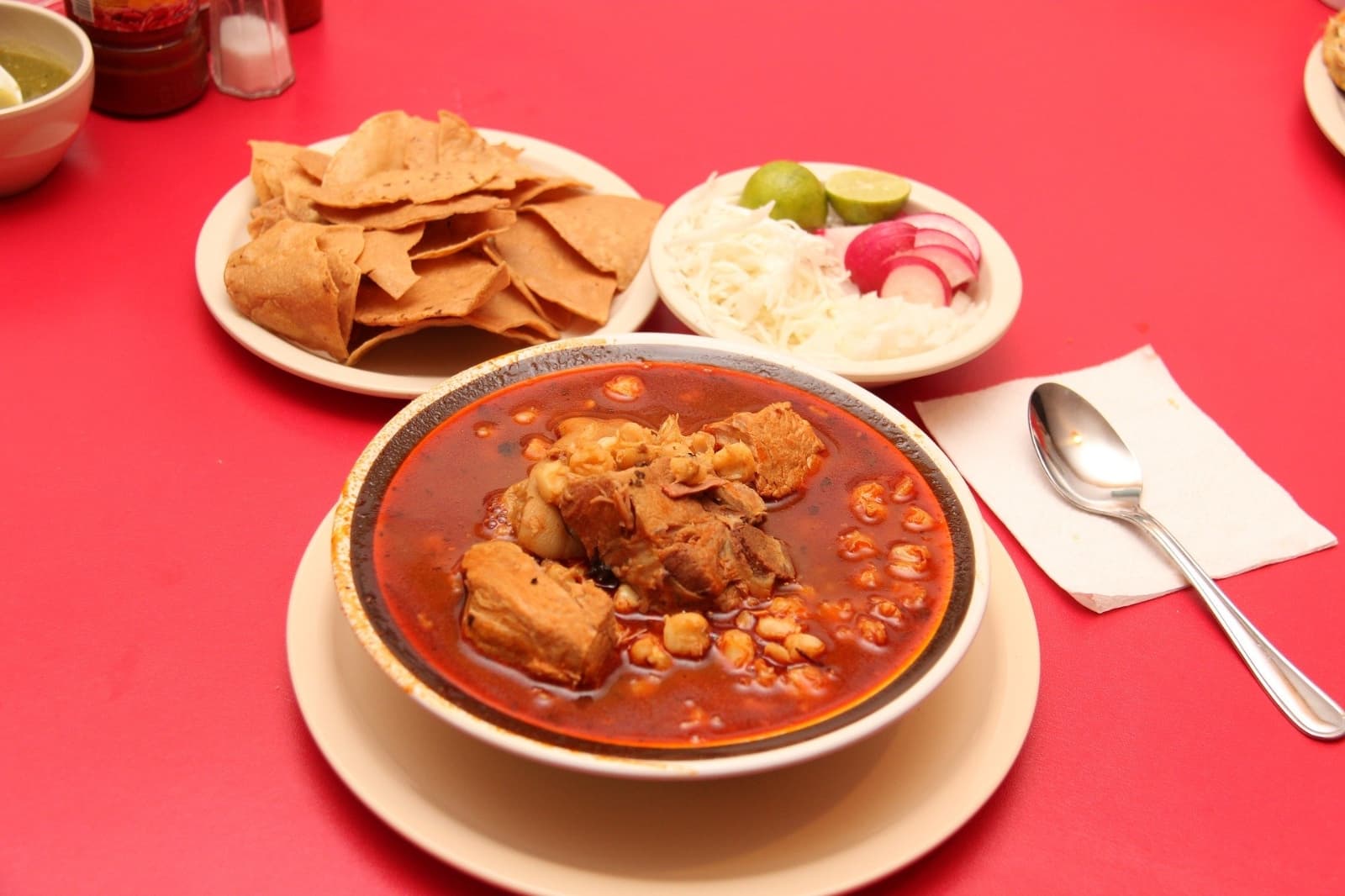 El pozole y su origen: ¿se comía con carne humana?
