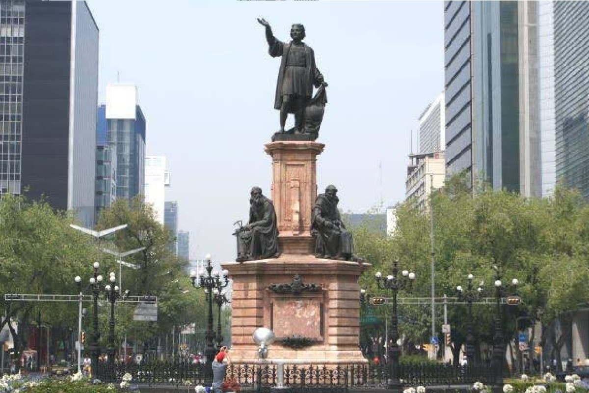¿Regresará la estatua de Cristobal Colón a Paseo de la Reforma?