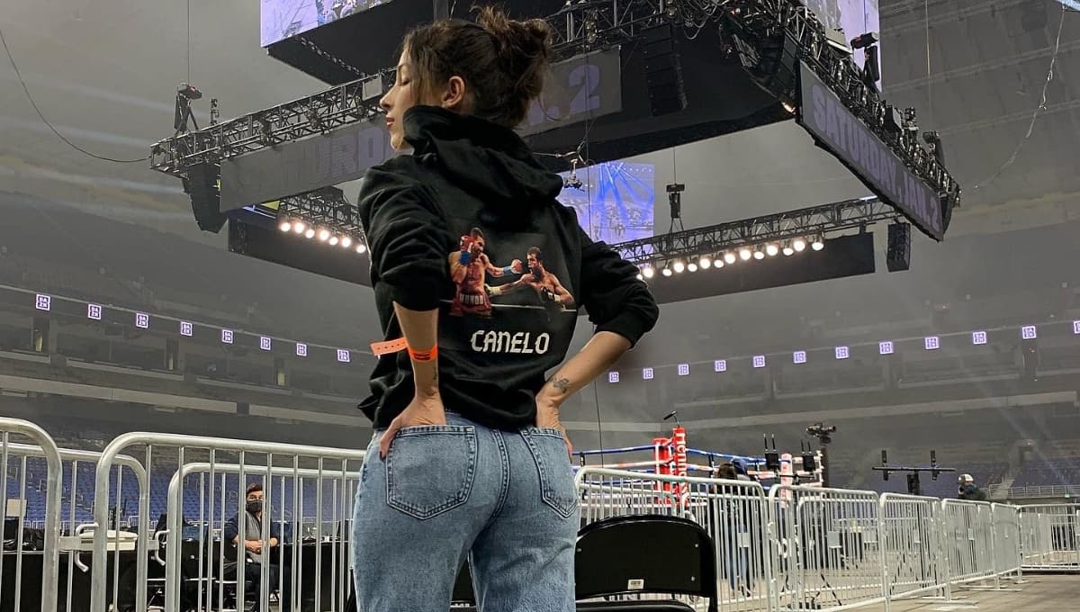 Paty Cantú se equivocó al cantar el Himno Nacional y fue criticada en redes (VIDEO)