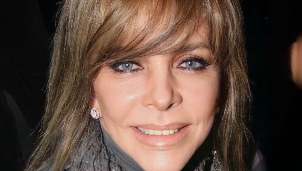 Verónica Castro impacta en redes con FOTO al natural y sin maquillaje