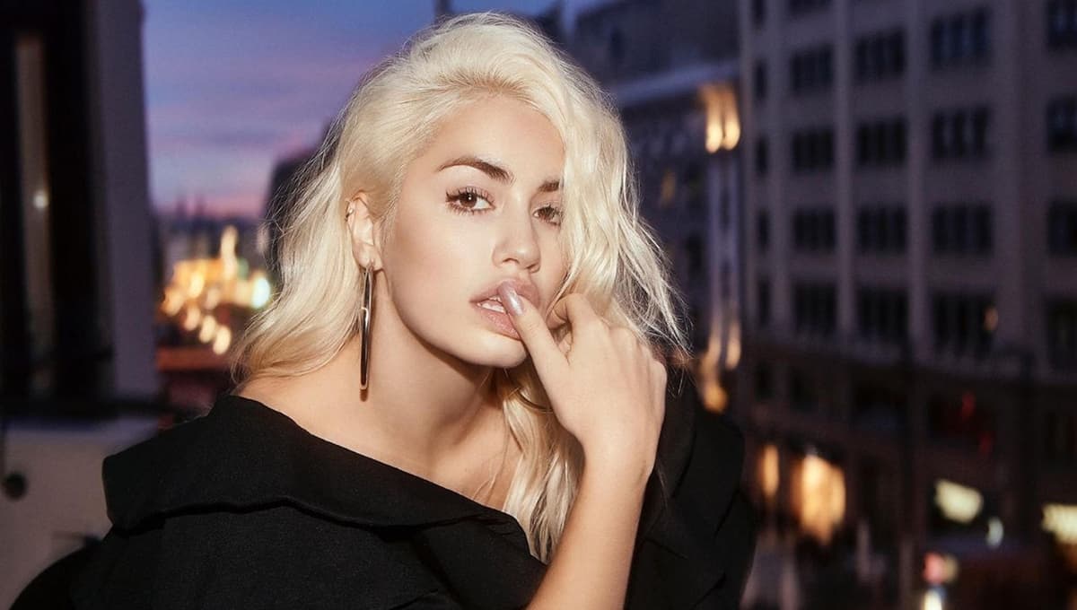 ¿Quién es el novio de Lali Espósito, guapa actriz de Sky Rojo?