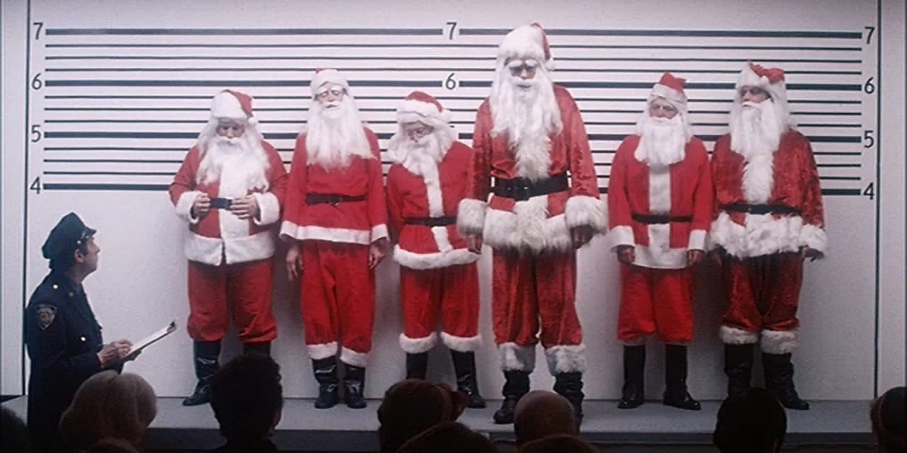 ¡Cuidado con Claus! Santa pide un permiso para portar un arma en Navidad