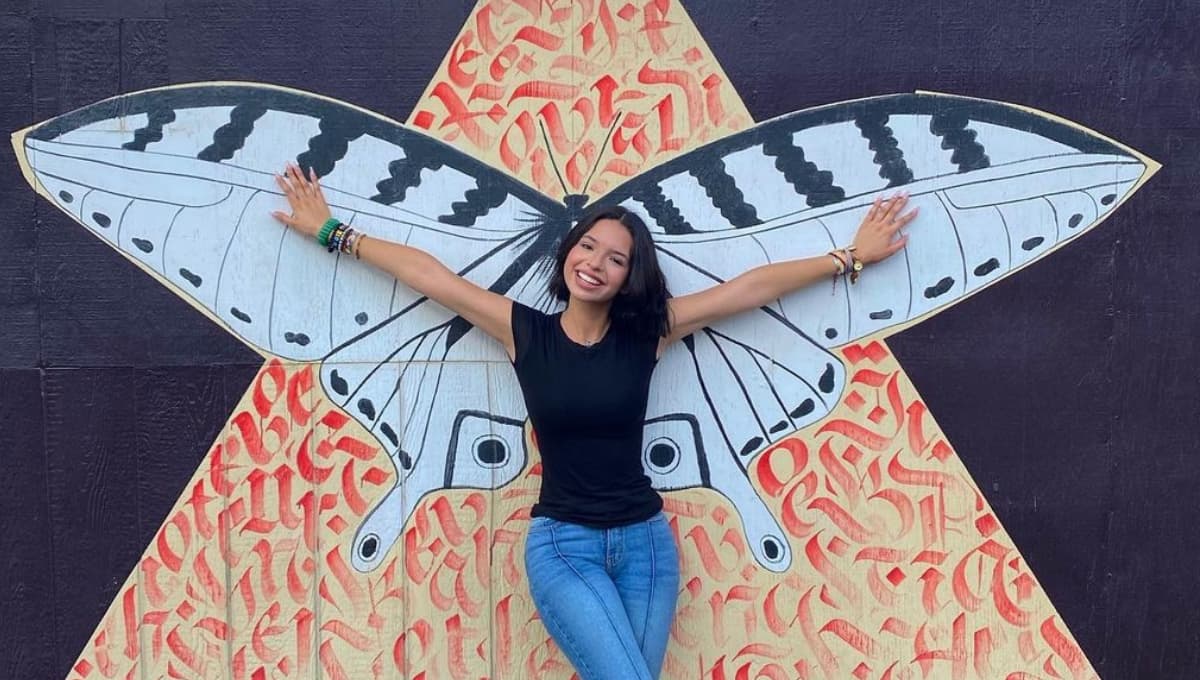 3 fotos de Ángela Aguilar de niña que alegrarán tu corazón
