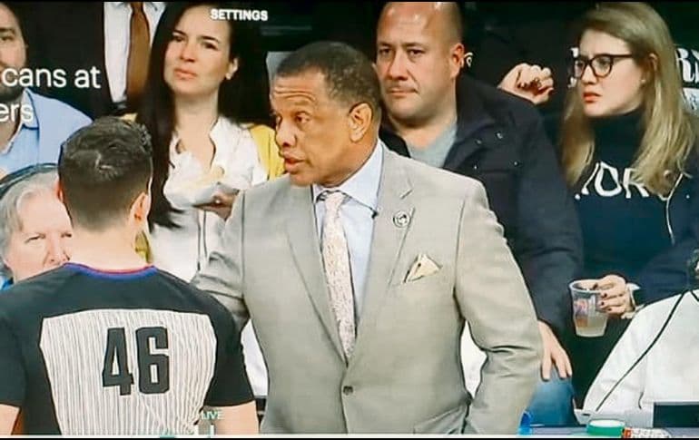 "Un amigo" fue quien pagó entradas de Alfaro a partido de Lakers