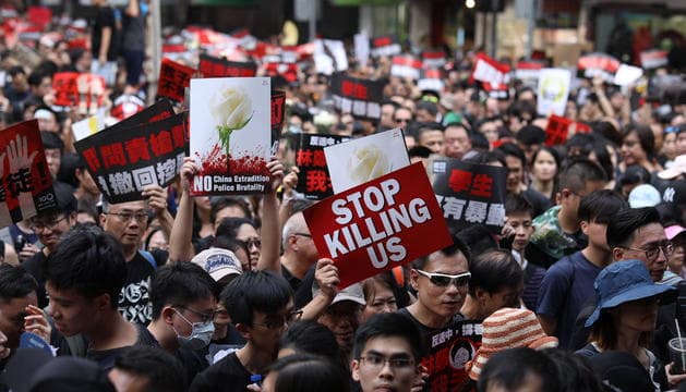 La impactante megaprotesta de Hong Kong
