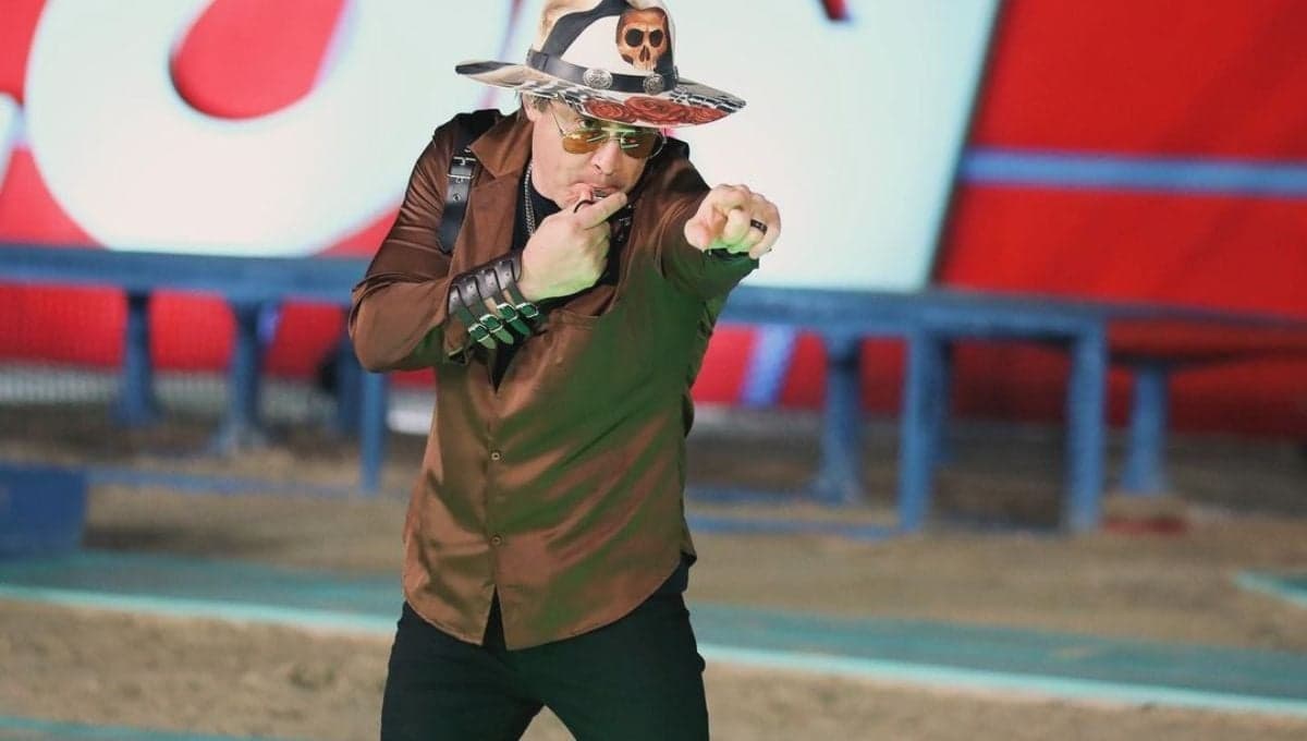 Antonio Rosique comete alta traición a los rojos en Exatlón México con esta foto