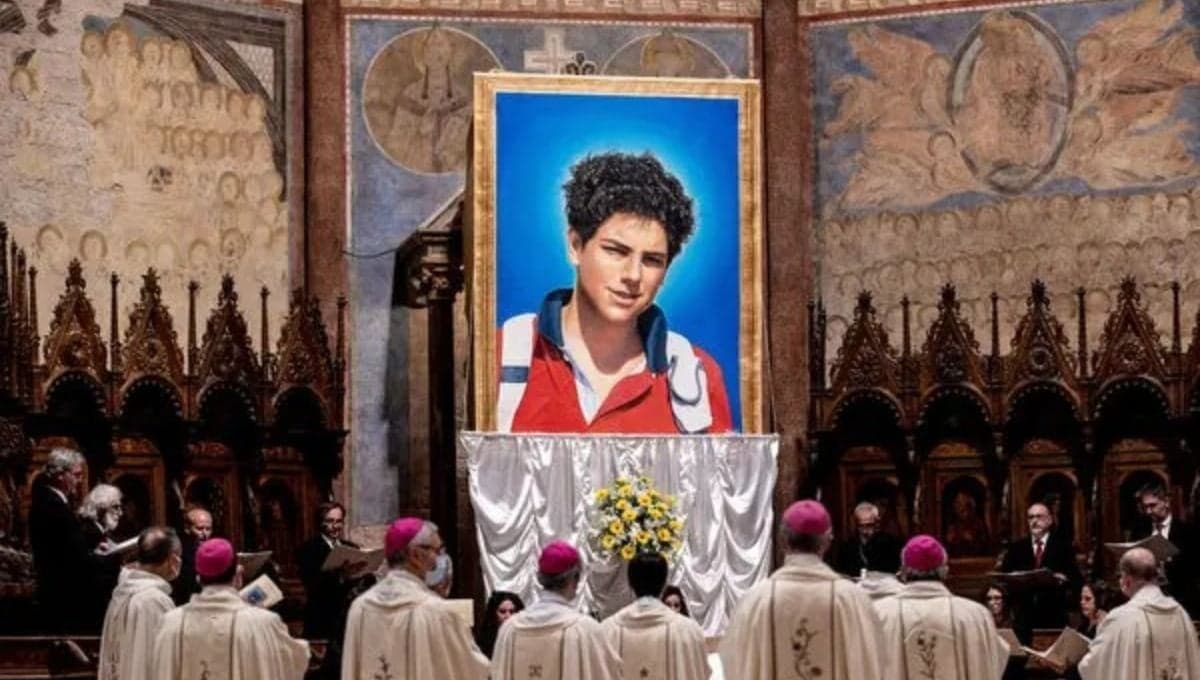 ¿Quién es Carlo Acutis, el influencer que canonizará el vaticano, y qué milagro hizo?