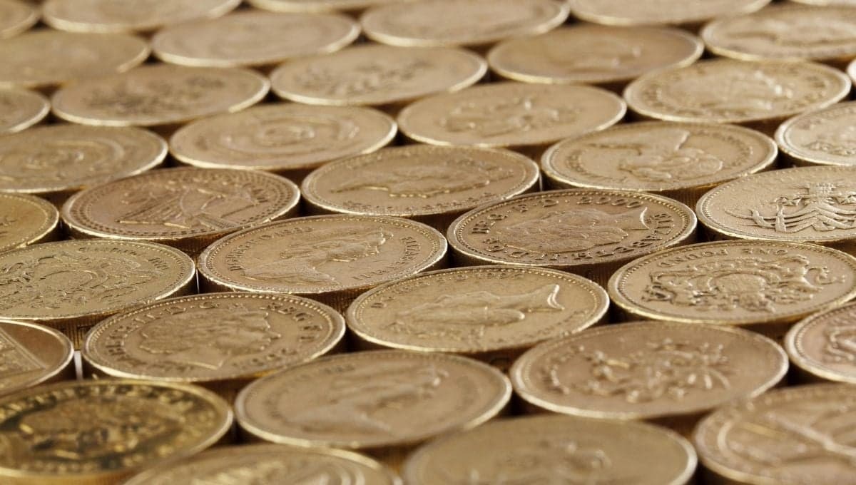 Tazo dorado coqueto: ¿Qué significa esta frase?
