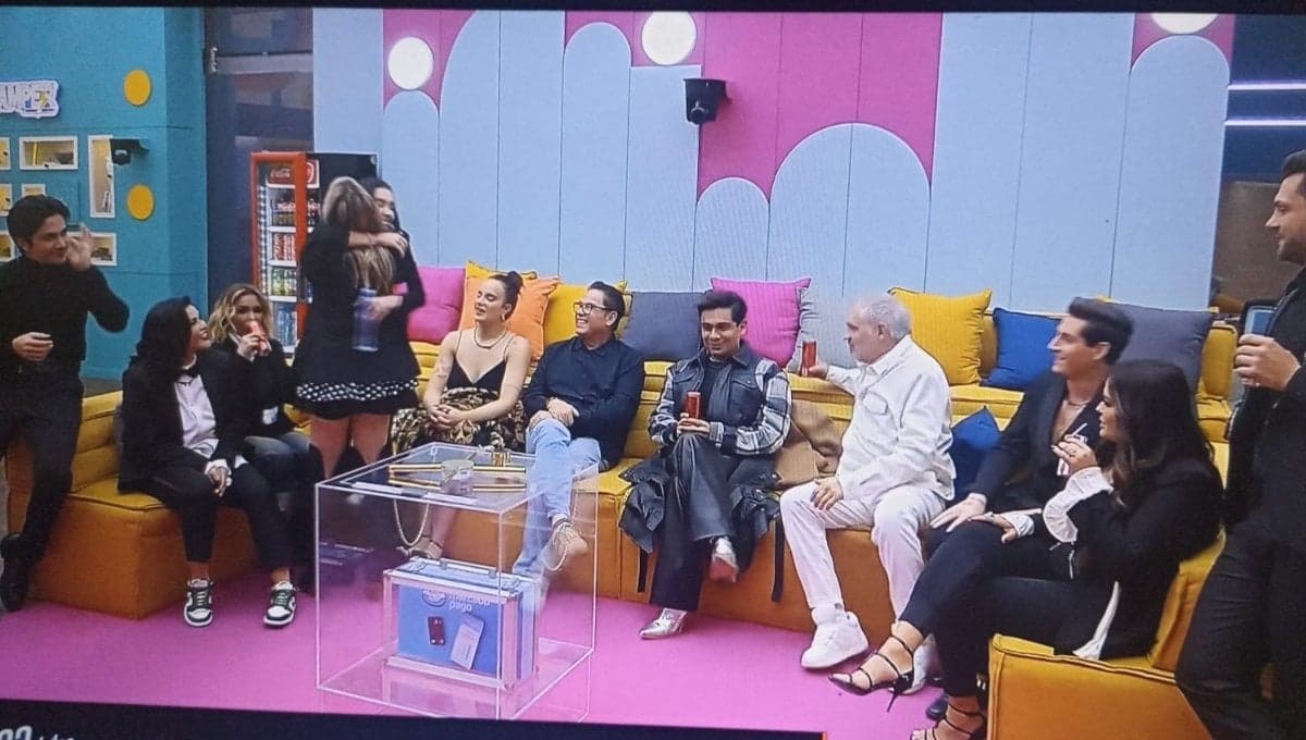Cuarto Tierra REGRESA a ‘La Casa de los Famosos’ y le dan tremenda sorpresa a los finalistas
