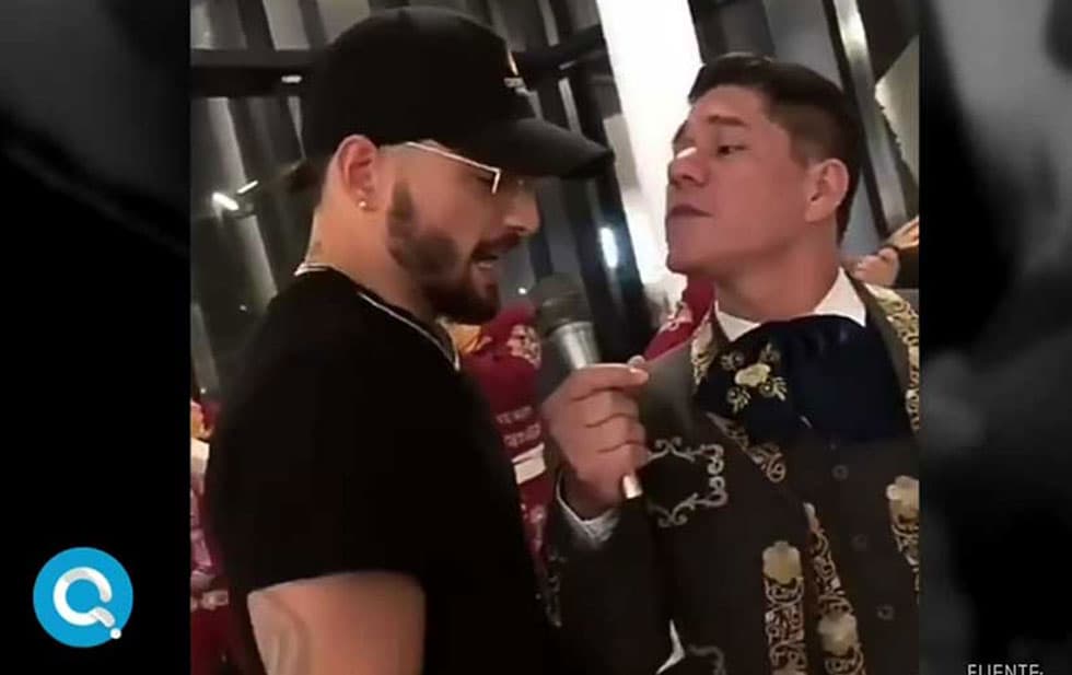 <div>Maluma demostró que hay quien sí canta mal las rancheras, él</div>