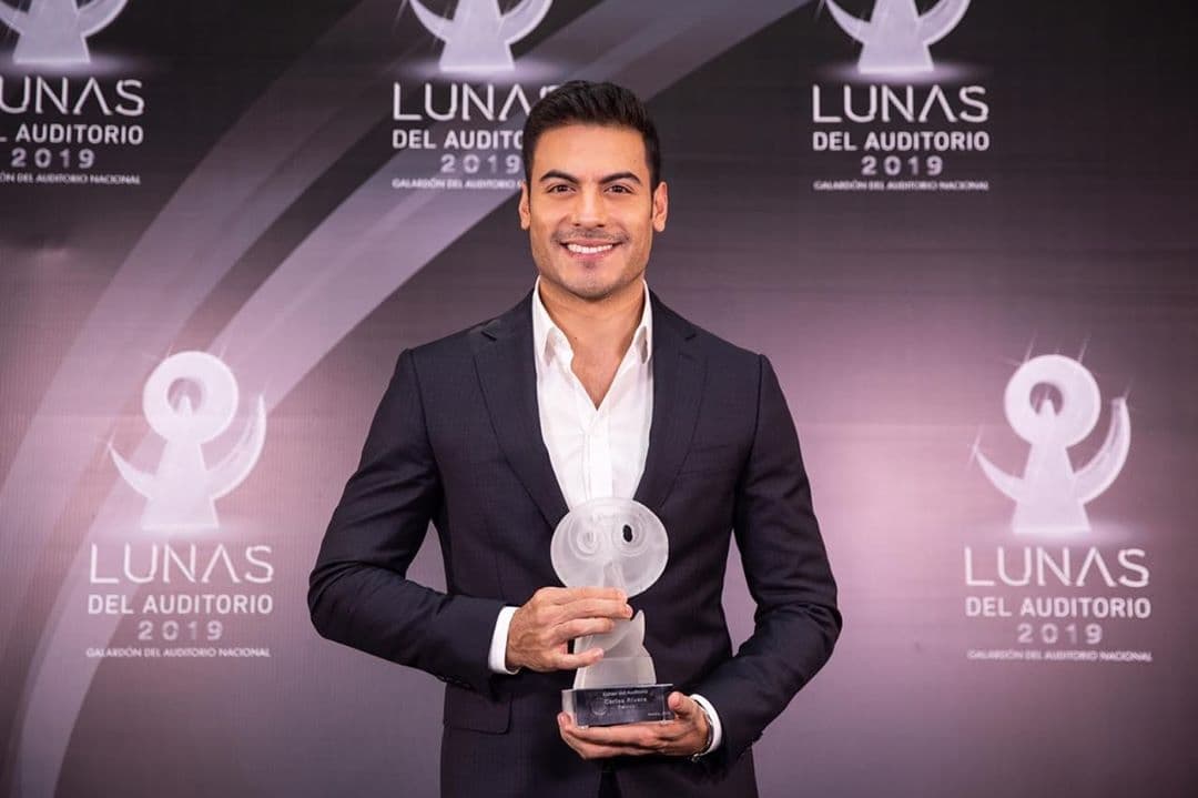 Esto cuesta un beso de Carlos Rivera