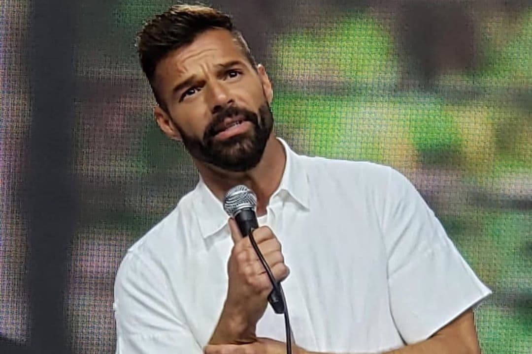 Ricky Martin alza la voz y apoya las protestas en Latinoamérica