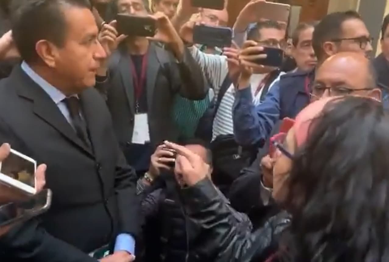 VIDEO: Frida Guerrera confronta a periodista que pidió la investigaran