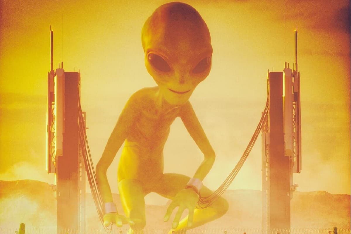 Surgen memes de OVNIS tras los archivos que compartió la CIA