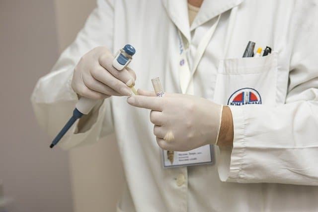 ¿Qué es el examen ENARM que los médicos realizan en el país?