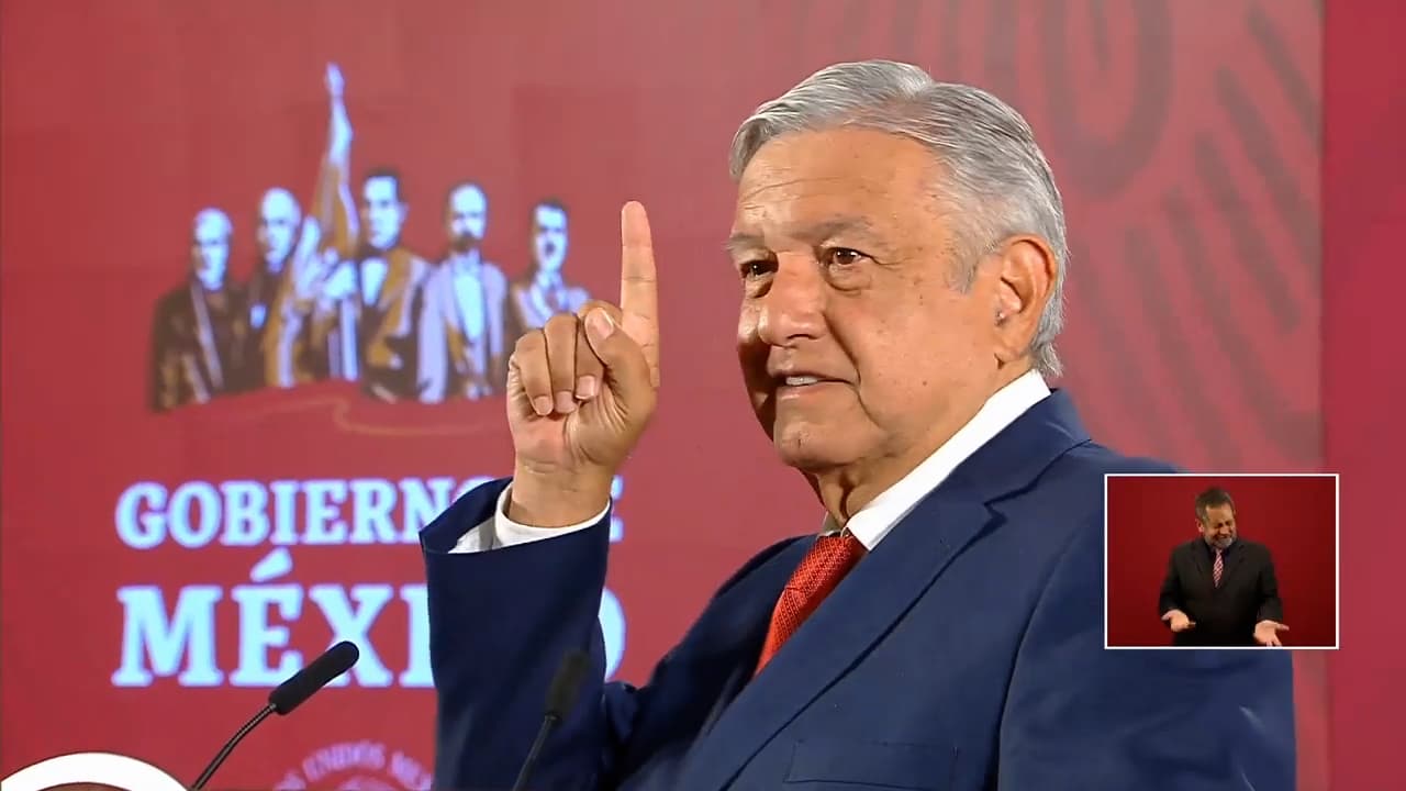 ‘Pobres no deben temer’, afirma AMLO ante caída de petróleo