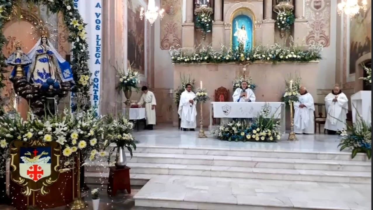 León prohibe visitar tumbas este 10 de mayo