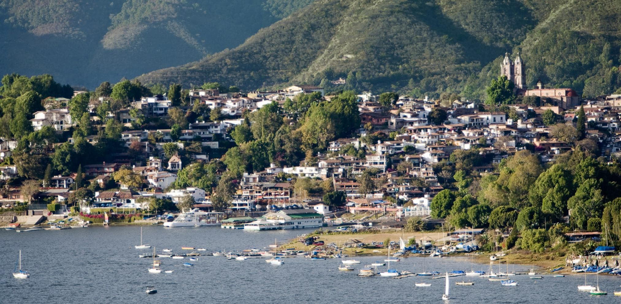 Valle de Bravo, una alternativa para alejarte de la monotonía