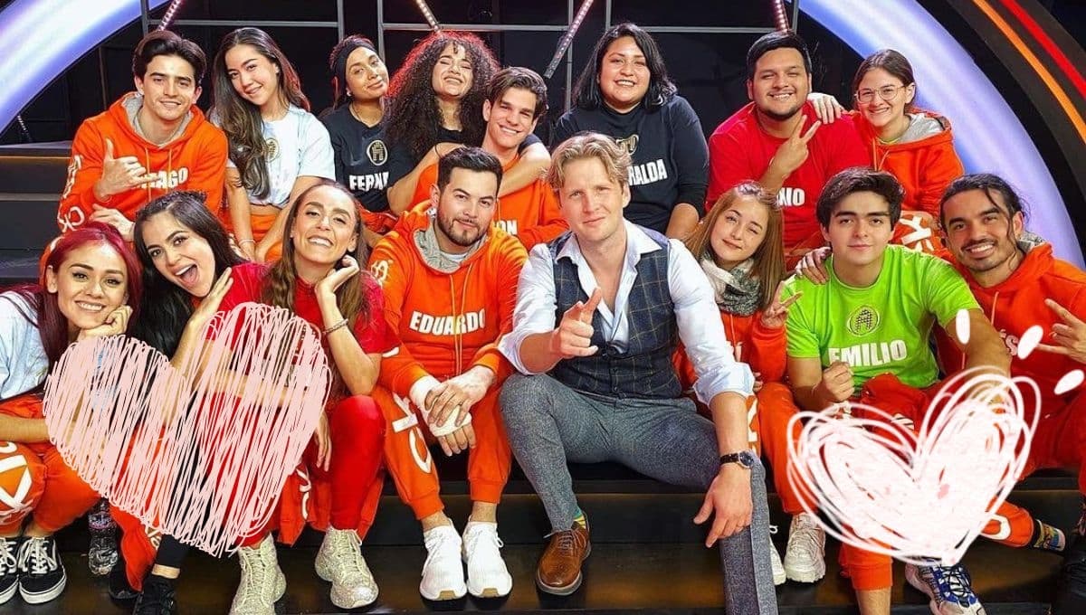 ¿Romance o interpretación? Alumnos de La Academia se ponen cariñosos durante los ensayos | VIDEO