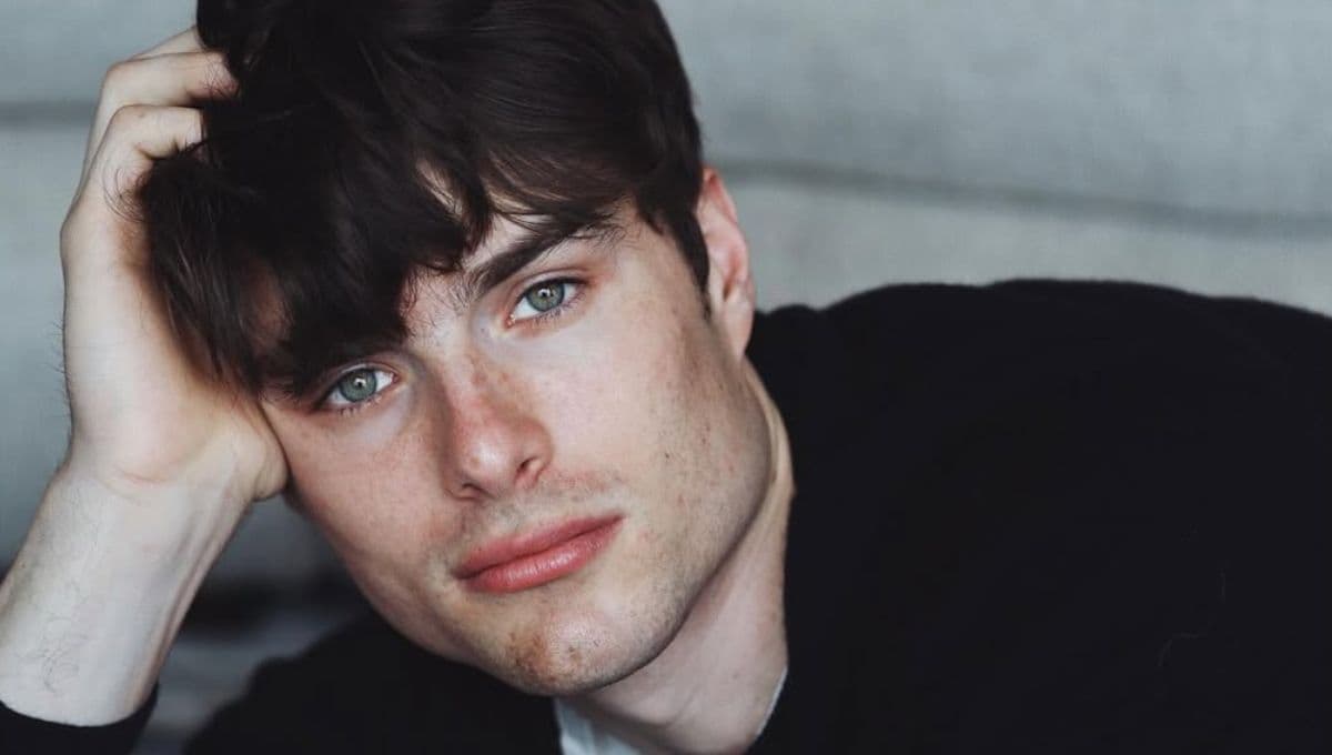 quien es Michael Bradway en Cada año que pasé contigo, edad estatura y pareja